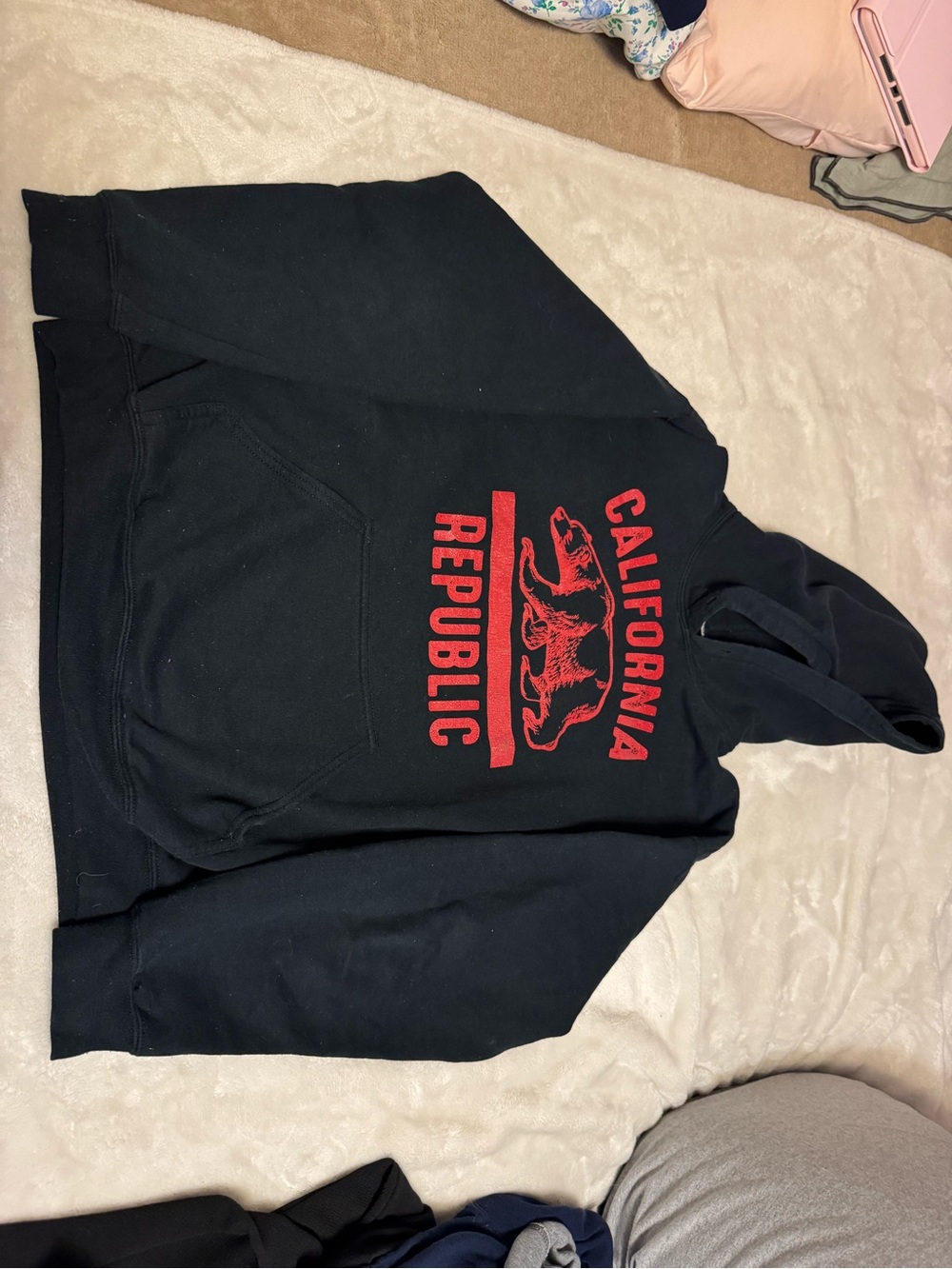 Men's Medium Black Hoodie with Red California Republic Graphic